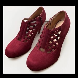 (7.5)JOURNEE “Piper” Elegant Burgundy Women's Heels